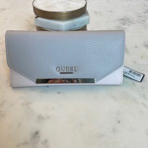 Guess wallet light pink 9/10 condition